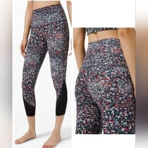 Lululemon Wunder Under High-Rise Crop 23" Tight In Scallop Water Blossom Size 6